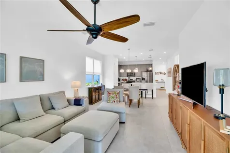 1377 Harper Way Vero Beach FL 32960
