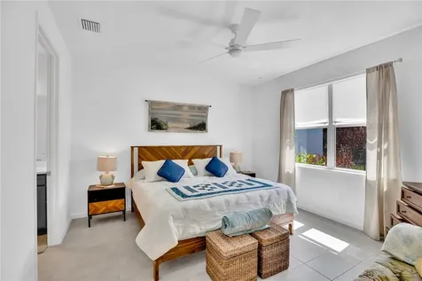 1377 Harper Way Vero Beach FL 32960