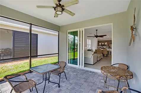 1377 Harper Way Vero Beach FL 32960