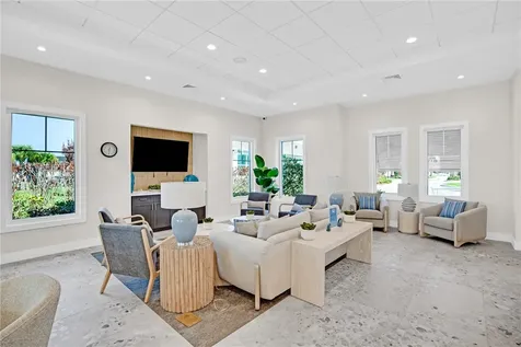 1377 Harper Way Vero Beach FL 32960