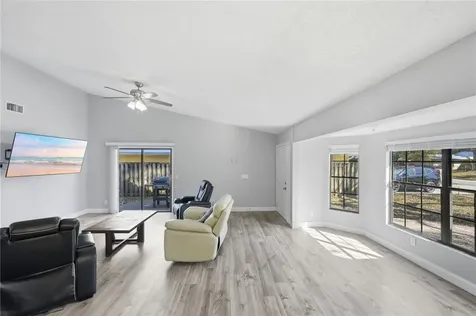 2890 1st Place Vero Beach FL 32968