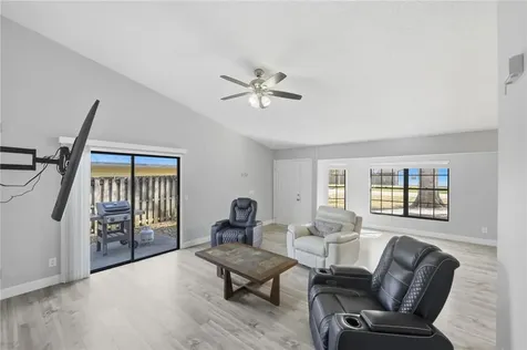 2890 1st Place Vero Beach FL 32968