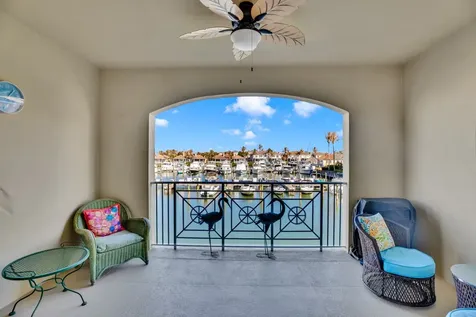 5520 Harbor Village Drive Vero Beach FL 32967