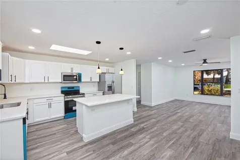 945 33rd Avenue SW Vero Beach FL 32968