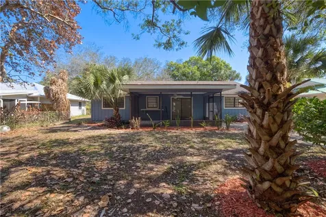 945 33rd Avenue SW Vero Beach FL 32968