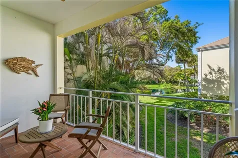 200 Sable Oak Lane Vero Beach FL 32963