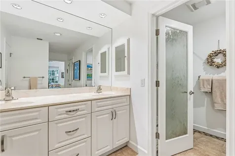 200 Sable Oak Lane Vero Beach FL 32963