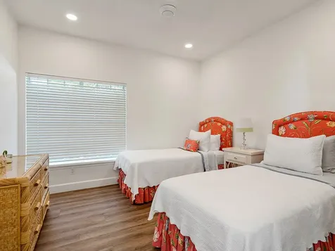 8829 Lakeside Circle Vero Beach FL 32963
