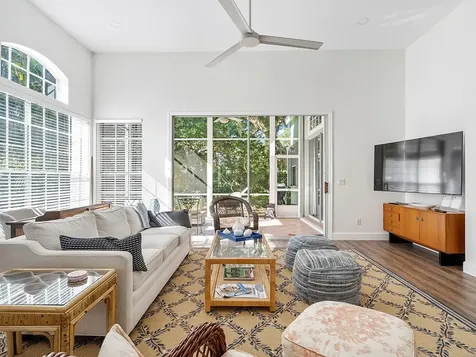 8829 Lakeside Circle Vero Beach FL 32963