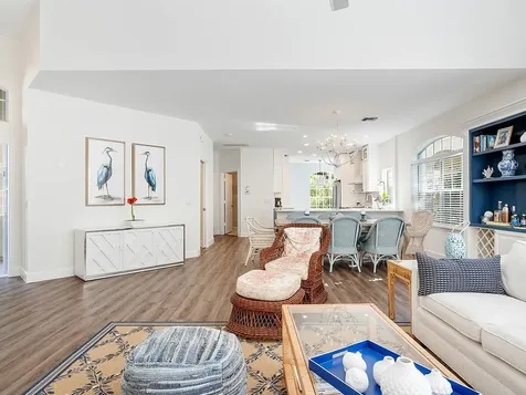 8829 Lakeside Circle Vero Beach FL 32963