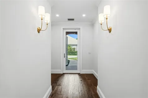 4605 Saint James Avenue Vero Beach FL 32967