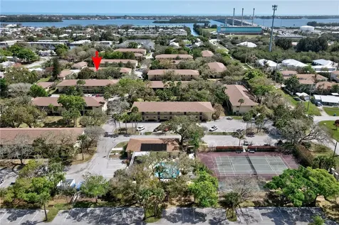 400 18th Street Vero Beach FL 32960