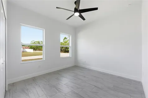 9286 107 Avenue Vero Beach FL 32967