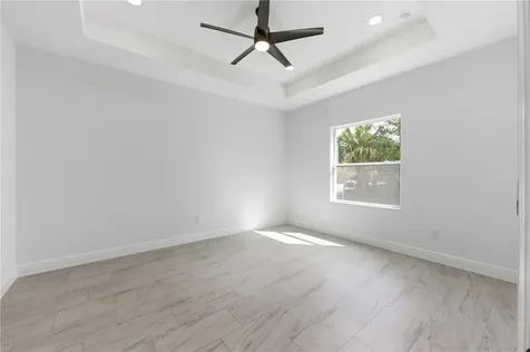 9286 107 Avenue Vero Beach FL 32967