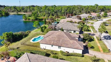 7621 Fieldstone Ranch Square Vero Beach FL 32967