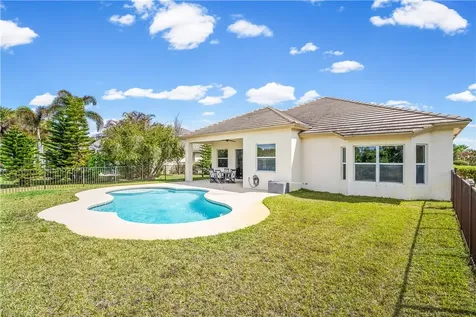 7621 Fieldstone Ranch Square Vero Beach FL 32967