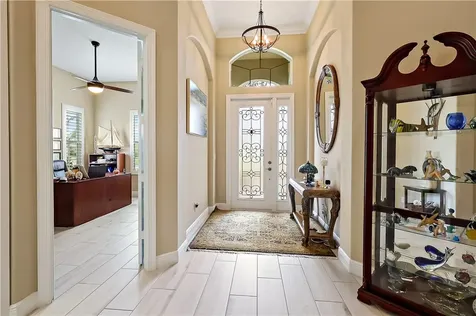 4813 Four Lakes Circle SW Vero Beach FL 32968
