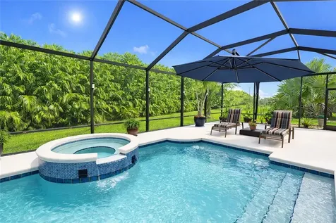 4813 Four Lakes Circle SW Vero Beach FL 32968