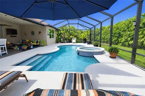 4813 Four Lakes Circle SW Vero Beach FL 32968