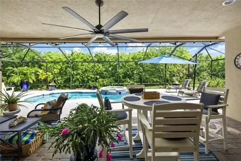 4813 Four Lakes Circle SW Vero Beach FL 32968