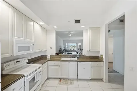 36 Harbour Isle Drive W Fort Pierce FL 34949