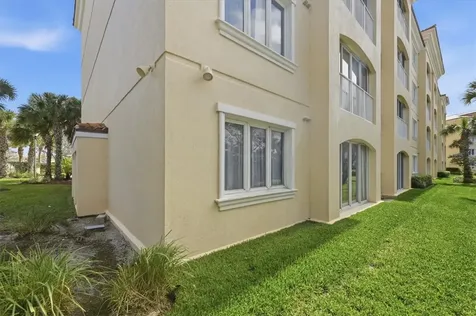 36 Harbour Isle Drive W Fort Pierce FL 34949