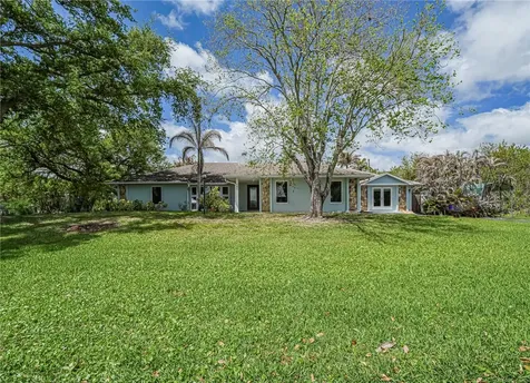 595 45th Court Vero Beach FL 32968