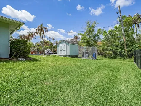 595 45th Court Vero Beach FL 32968