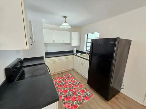 1955 10th Place Vero Beach FL 32960