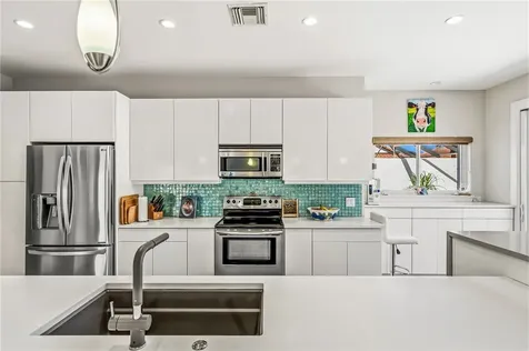 2070 Las Ramblas Vero Beach FL 32963
