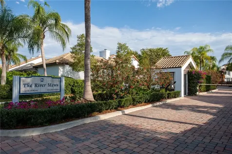 2070 Las Ramblas Vero Beach FL 32963