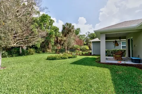 5950 Wild Olive Way Vero Beach FL 32966