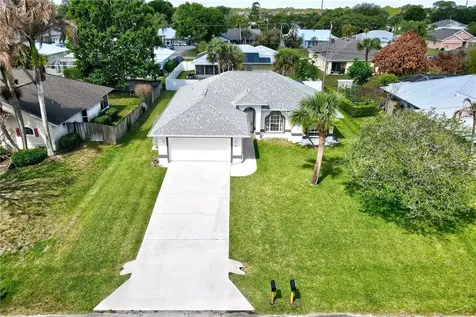109 Karrigan Street Sebastian FL 32958