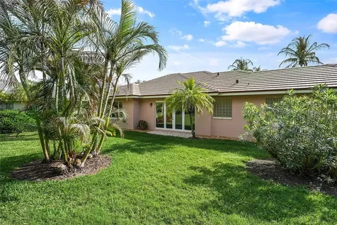 9078 Castle Harbour Circle Vero Beach FL 32963