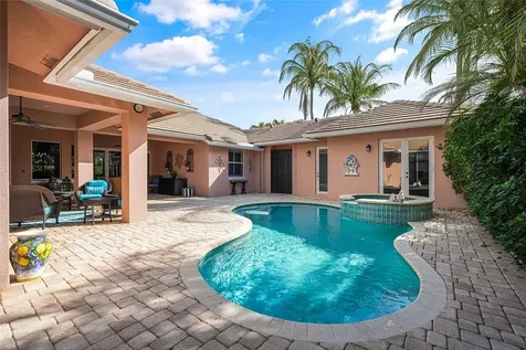 9078 Castle Harbour Circle Vero Beach FL 32963