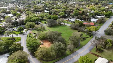 2367 Seville Avenue Vero Beach FL 32960