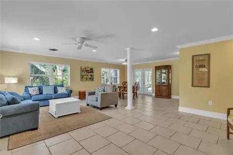 2367 Seville Avenue Vero Beach FL 32960