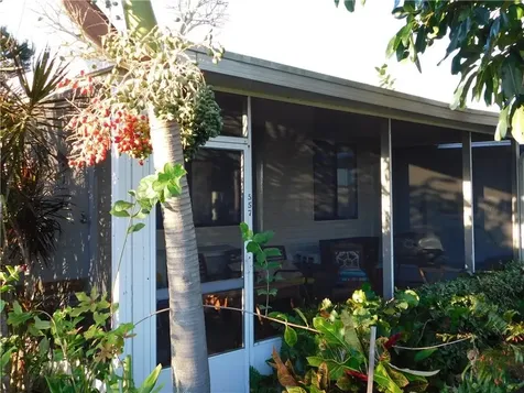 557 7th Place Vero Beach FL 32962