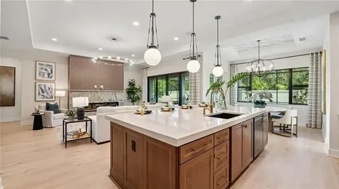 461 N Arrowhead Trail Vero Beach FL 32963