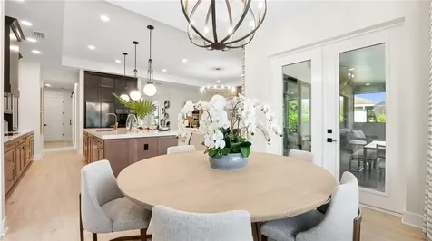 461 N Arrowhead Trail Vero Beach FL 32963