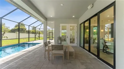 461 N Arrowhead Trail Vero Beach FL 32963
