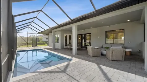 461 N Arrowhead Trail Vero Beach FL 32963