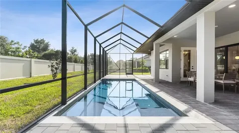 461 N Arrowhead Trail Vero Beach FL 32963