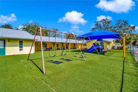 1285 6th Avenue Vero Beach FL 32960