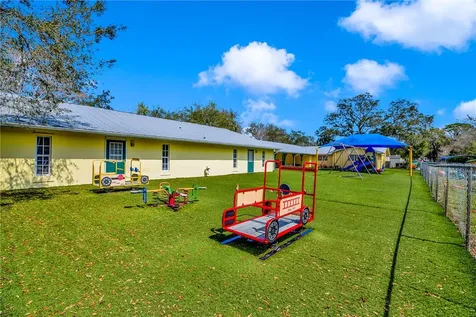 1285 6th Avenue Vero Beach FL 32960