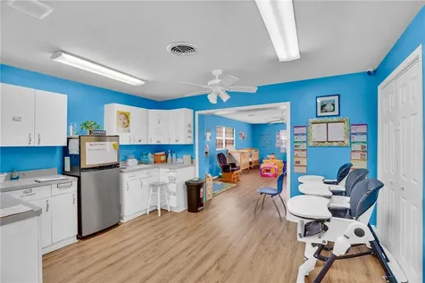 1285 6th Avenue Vero Beach FL 32960