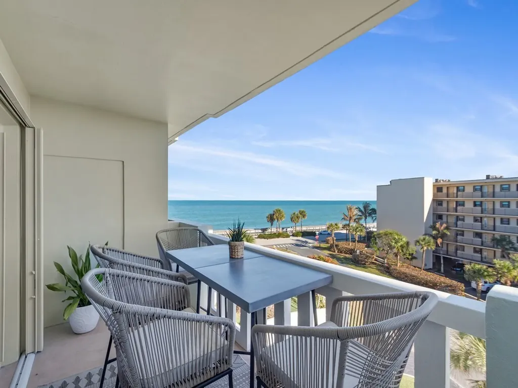 4049 Ocean Drive Vero Beach FL 32963