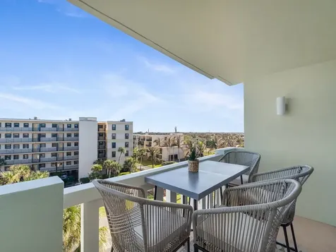 4049 Ocean Drive Vero Beach FL 32963