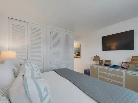 4049 Ocean Drive Vero Beach FL 32963