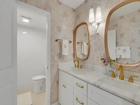 4049 Ocean Drive Vero Beach FL 32963